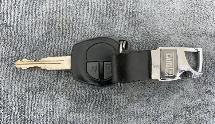 2012 Maruti Swift VXI D, Petrol, Manual, 14,622 km, Key Close Up