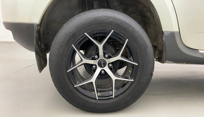 2015 Renault Duster 85 PS RXL DIESEL, Diesel, Manual, 87,360 km, Right Rear Wheel
