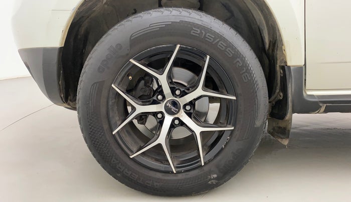 2015 Renault Duster 85 PS RXL DIESEL, Diesel, Manual, 87,360 km, Left Front Wheel