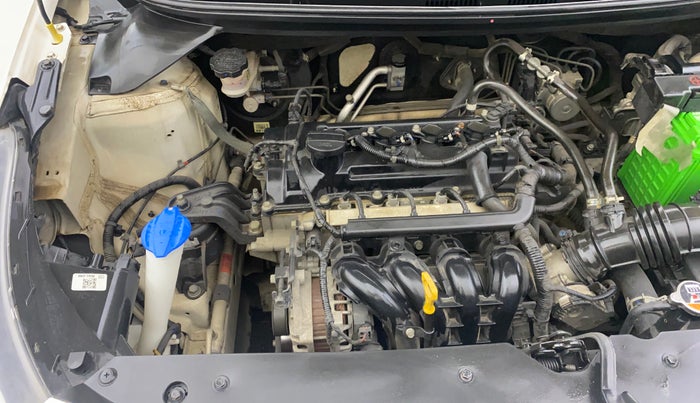 2018 Hyundai Elite i20 MAGNA EXECUTIVE CVT, Petrol, Automatic, 25,852 km, Engine View - Right