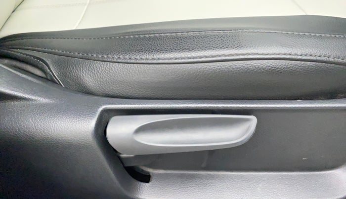 2021 Volkswagen Polo TRENDLINE 1.0L, Petrol, Manual, 22,687 km, Driver Side Adjustment Panel