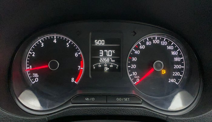 2021 Volkswagen Polo TRENDLINE 1.0L, Petrol, Manual, 22,687 km, Odometer Image