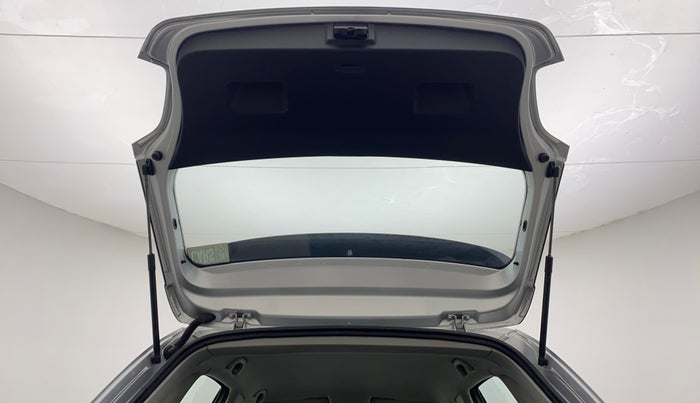 2021 Volkswagen Polo TRENDLINE 1.0L, Petrol, Manual, 22,687 km, Boot Door Open