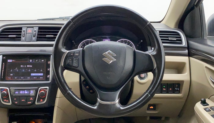 2016 Maruti Ciaz ZXI+, Petrol, Manual, 58,718 km, Steering Wheel Close Up