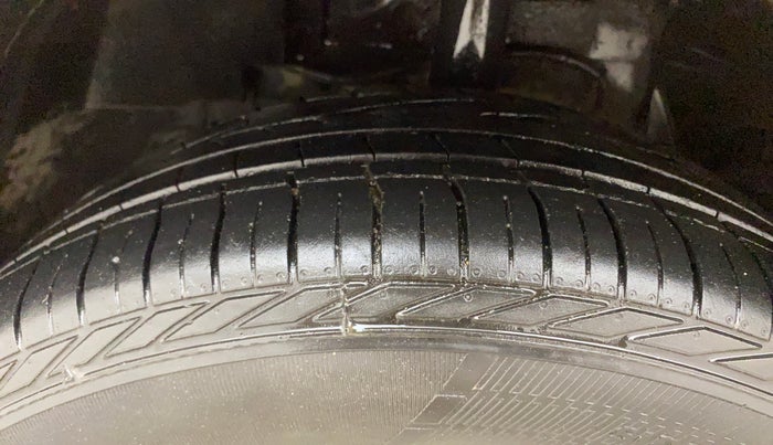 2021 Tata NEXON XZA PLUS PETROL, Petrol, Automatic, 44,605 km, Left Front Tyre Tread