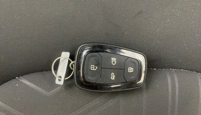 2021 Tata NEXON XZA PLUS PETROL, Petrol, Automatic, 44,605 km, Key Close Up