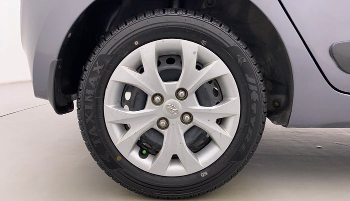 2014 Hyundai Grand i10 MAGNA 1.1 CRDI, Diesel, Manual, 72,932 km, Right Rear Wheel