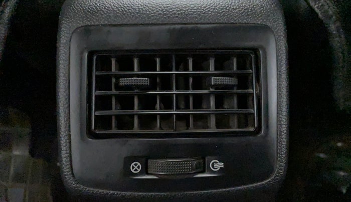 2014 Hyundai Grand i10 MAGNA 1.1 CRDI, Diesel, Manual, 72,932 km, Rear AC Vents