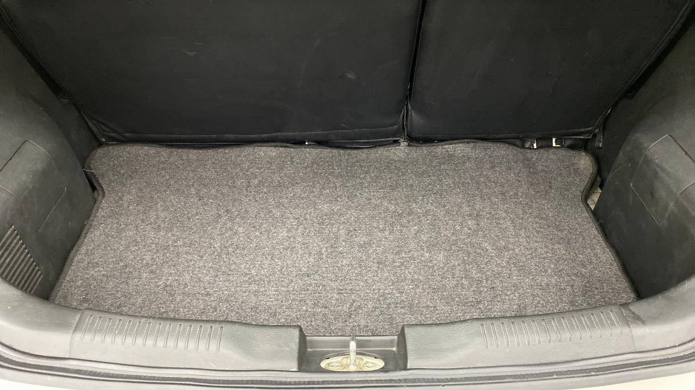 2017 Maruti IGNIS ZETA 1.2 K12 AMT, Petrol, Automatic, 61,709 km, Boot Inside