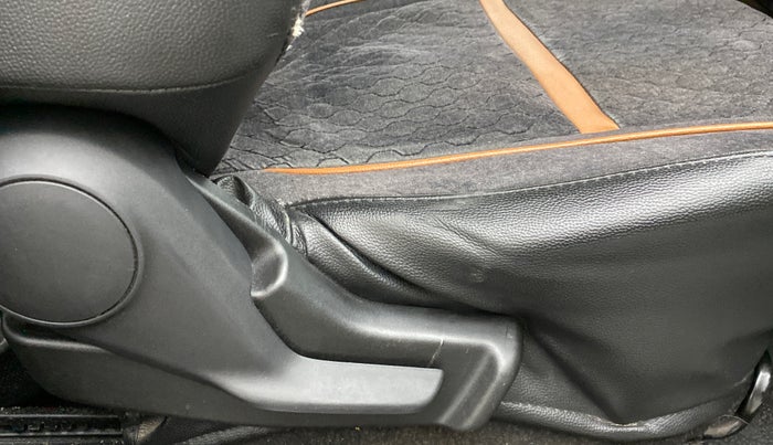 2017 Maruti IGNIS ZETA 1.2 K12 AMT, Petrol, Automatic, 61,709 km, Driver Side Adjustment Panel