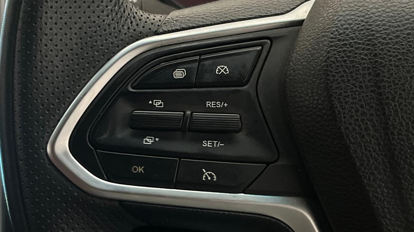 2024 MG HECTOR PLUS SHARP PRO 1.5 PETROL TURBO CVT 6 STR, Petrol, Automatic, 17,292 km, Adaptive Cruise Control