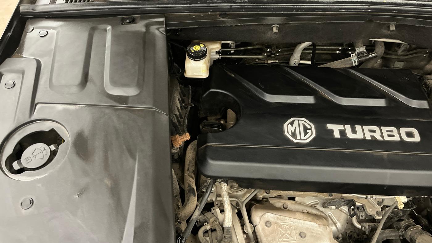 2024 MG HECTOR PLUS SHARP PRO 1.5 PETROL TURBO CVT 6 STR, Petrol, Automatic, 17,292 km, Engine View - Right