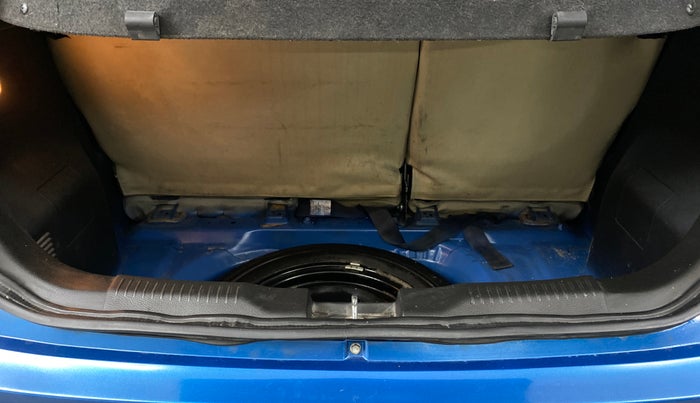 2017 Maruti IGNIS DELTA 1.2, Petrol, Manual, 79,713 km, Boot Inside