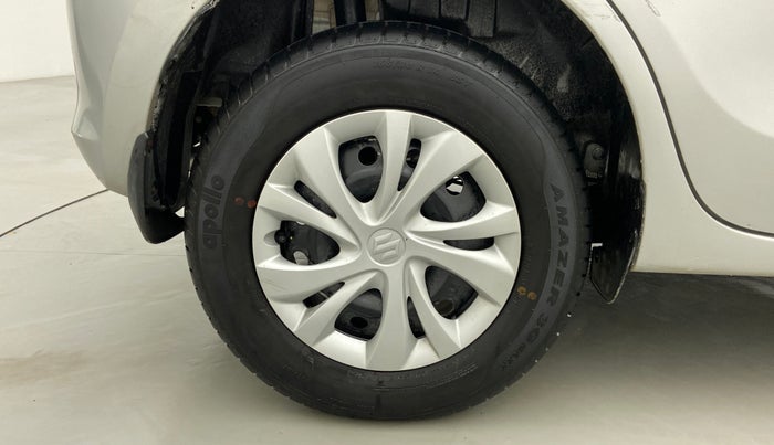2020 Maruti Swift VXI D, Petrol, Manual, 3,192 km, Right Rear Wheel