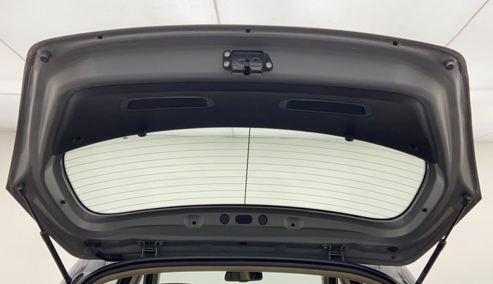 2013 Hyundai i20 SPORTZ 1.4 AT VTVT, Petrol, Automatic, 51,093 km, Boot Door Open