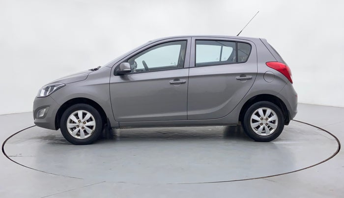 2013 Hyundai i20 SPORTZ 1.4 AT VTVT, Petrol, Automatic, 51,093 km, Left Side View
