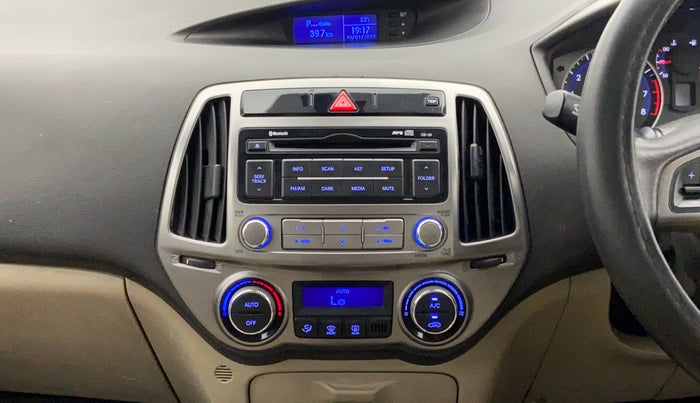 2013 Hyundai i20 SPORTZ 1.4 AT VTVT, Petrol, Automatic, 51,093 km, Air Conditioner