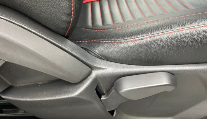 2019 Ford New Figo 1.2 TITANIUM, Petrol, Manual, 7,440 km, Driver Side Adjustment Panel