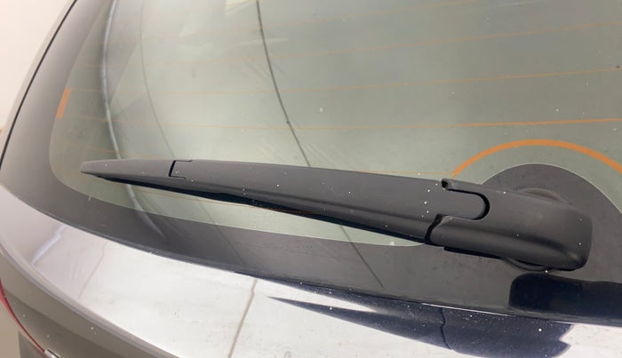 2020 Maruti Baleno ZETA PETROL 1.2, Petrol, Manual, 61,017 km, Rear Wiper