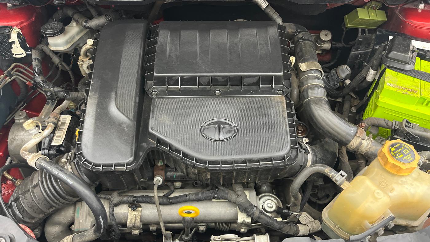 2019 Tata NEXON XZ PLUS DIESEL, Diesel, Manual, 66,593 km, Engine View