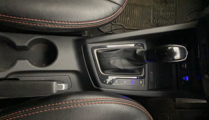 2019 Hyundai Elite i20 ASTA (O) CVT, Petrol, Automatic, 1,12,511 km, Gear Lever