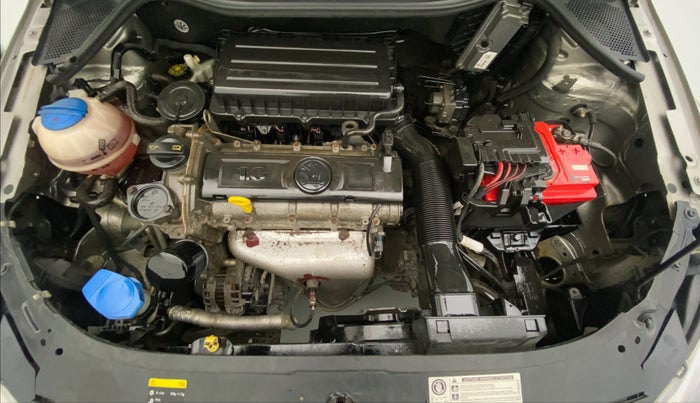 2016 Skoda Rapid AMBITION 1.6 MPI MT, Petrol, Manual, 20,300 km, Open Bonet