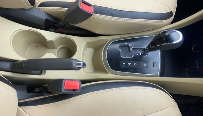 2014 Hyundai Verna FLUIDIC 1.6 VTVT SX AT, Petrol, Automatic, 42,671 km, Gear Lever