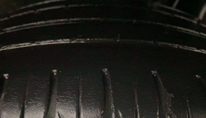 2021 KIA SONET HTX 1.5, Diesel, Manual, 79,179 km, Left Rear Tyre Tread