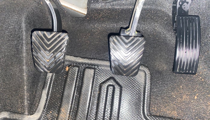 2021 KIA SONET HTX 1.5, Diesel, Manual, 79,179 km, Pedals