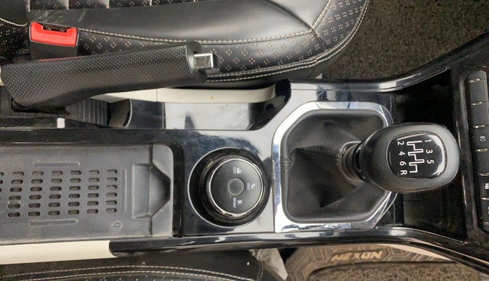 2023 Tata NEXON XZ PLUS LUXURY SUNROOF PETROL, Petrol, Manual, 62,324 km, Gear Lever