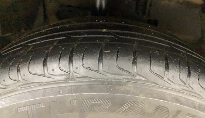 2023 Tata NEXON XZ PLUS LUXURY SUNROOF PETROL, Petrol, Manual, 62,324 km, Right Front Tyre Tread