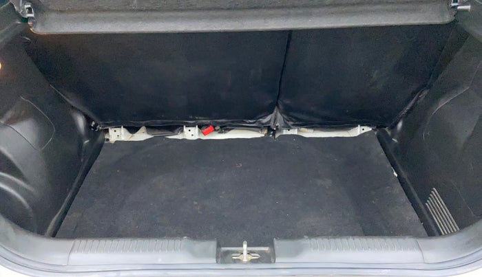 2018 Maruti Swift ZXI+, Petrol, Manual, 29,465 km, Boot Inside