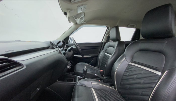 2018 Maruti Swift ZXI+, Petrol, Manual, 29,465 km, Right Side Front Door Cabin