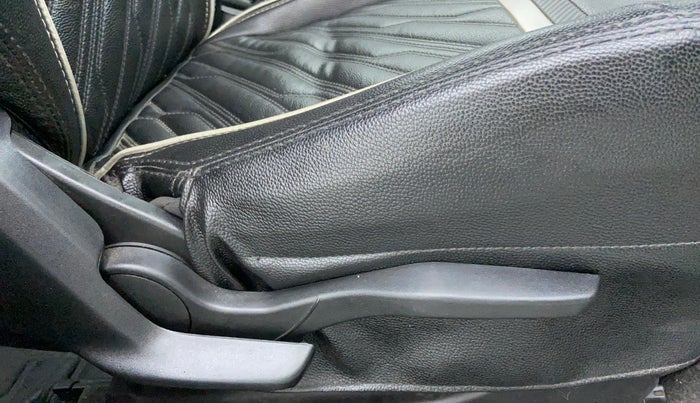 2018 Maruti Swift ZXI+, Petrol, Manual, 29,465 km, Driver Side Adjustment Panel