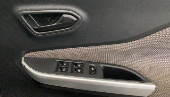 2021 Nissan MAGNITE XE, Petrol, Manual, 29,360 km, Driver Side Door Panels Control