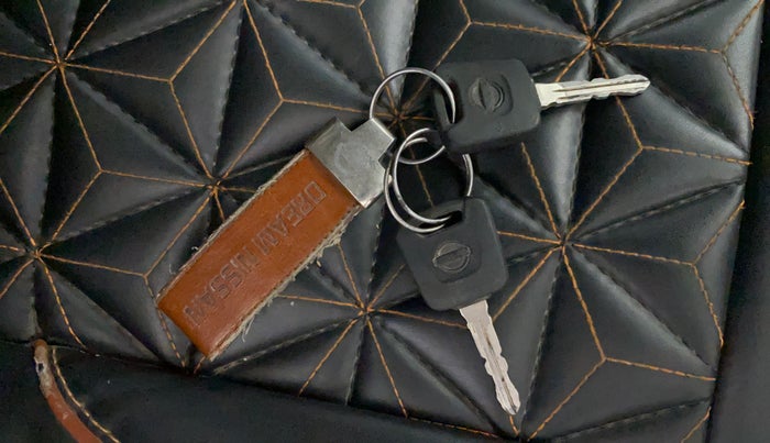 2021 Nissan MAGNITE XE, Petrol, Manual, 29,360 km, Key Close Up