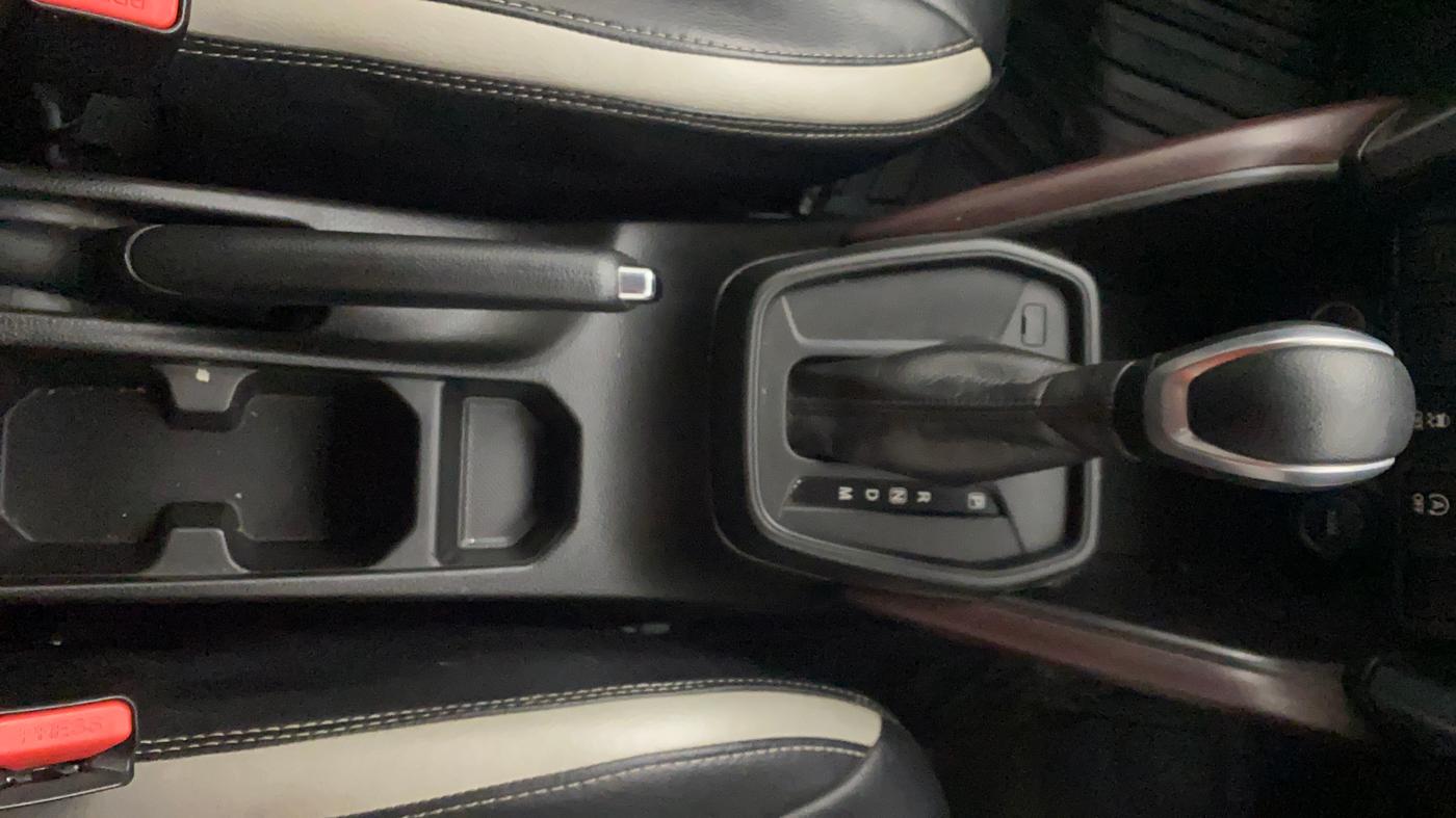 2023 Maruti Grand Vitara DELTA SMART HYBRID AT, Petrol, Automatic, 51,190 km, Gear Lever