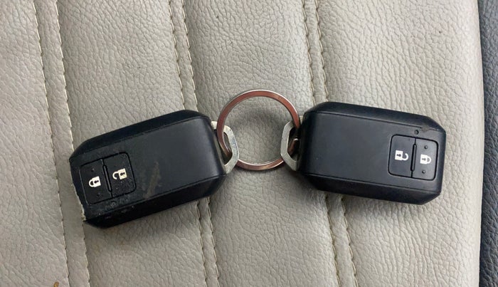 2023 Maruti Grand Vitara DELTA SMART HYBRID AT, Petrol, Automatic, 51,190 km, Key Close Up