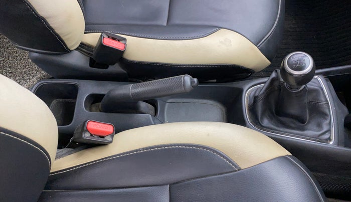 2022 Honda Amaze 1.5L I-DTEC S, Diesel, Manual, 43,116 km, Gear Lever