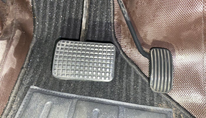 2017 Tata Tiago XZA PETROL, Petrol, Automatic, 98,746 km, Pedals