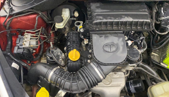 2017 Tata Tiago XZA PETROL, Petrol, Automatic, 98,746 km, Engine View - Right