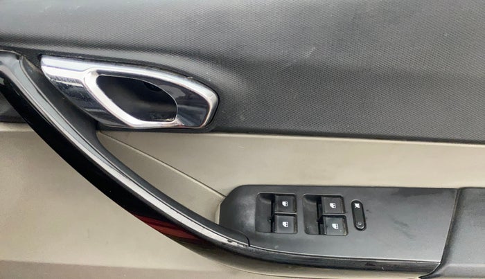2017 Tata Tiago XZA PETROL, Petrol, Automatic, 98,746 km, Driver Side Door Panels Control