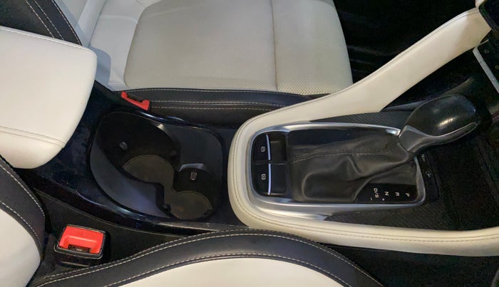 2023 MG ASTOR SHARP 1.5 CVT, Petrol, Automatic, 21,810 km, Gear Lever