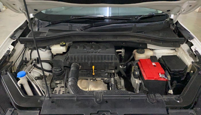 2023 MG ASTOR SHARP 1.5 CVT, Petrol, Automatic, 21,810 km, Engine View