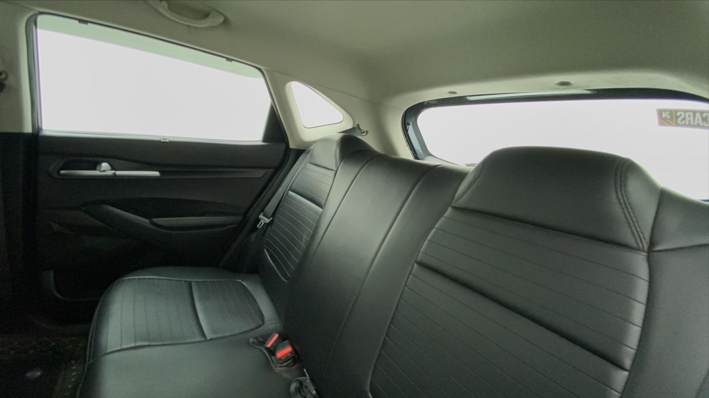 2020 KIA SELTOS HTK PLUS 1.5 DIESEL, Diesel, Manual, 93,108 km, Right Side Rear Door Cabin