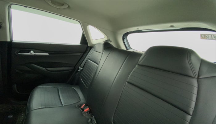 2020 KIA SELTOS HTK PLUS 1.5 DIESEL, Diesel, Manual, 93,108 km, Right Side Rear Door Cabin