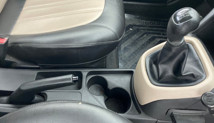 2016 Hyundai Grand i10 MAGNA 1.2 KAPPA VTVT, Petrol, Manual, 1 km, Gear Lever