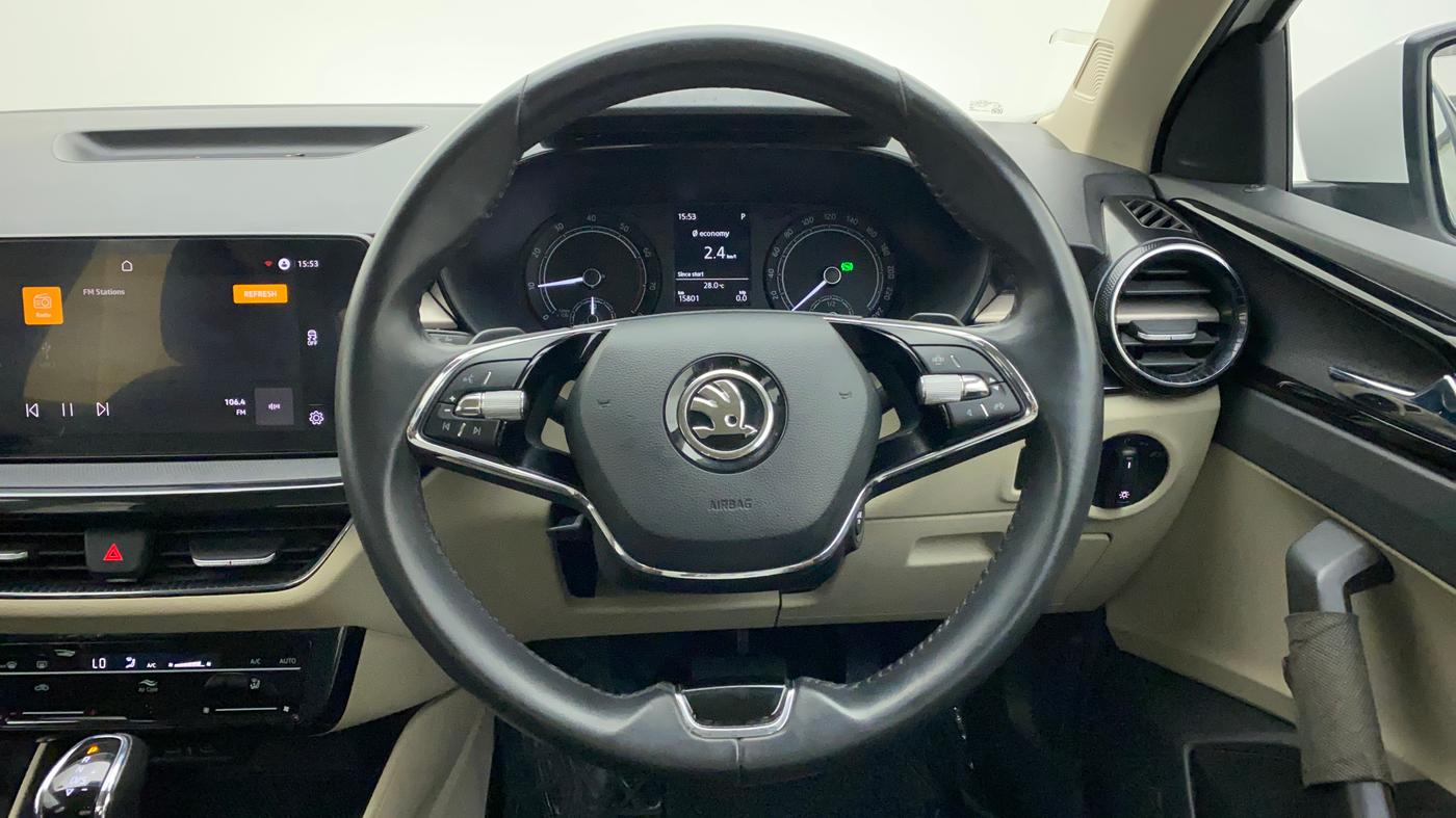 2022 Skoda SLAVIA AMBITION 1.0L TSI AT, Petrol, Automatic, 15,801 km, Steering Wheel Close Up