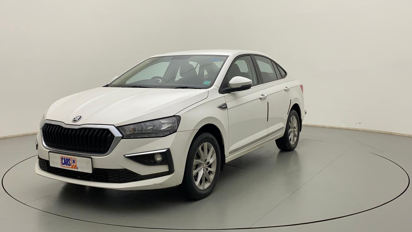 2022 Skoda SLAVIA AMBITION 1.0L TSI AT, Petrol, Automatic, 15,801 km, Left Front Diagonal
