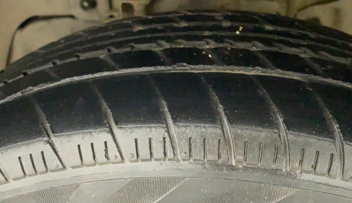 2018 Tata Tiago XE PETROL, Petrol, Manual, 36,754 km, Left Front Tyre Tread